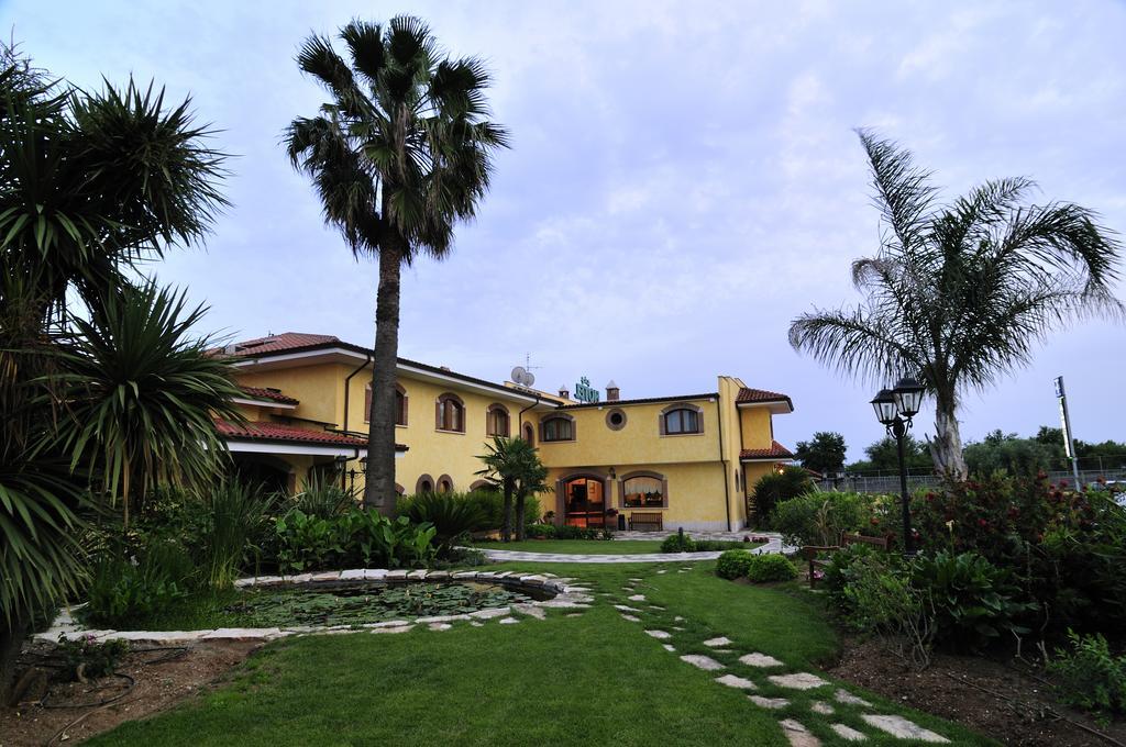 La Locanda Del Cavaliere Borgo Montello Екстер'єр фото