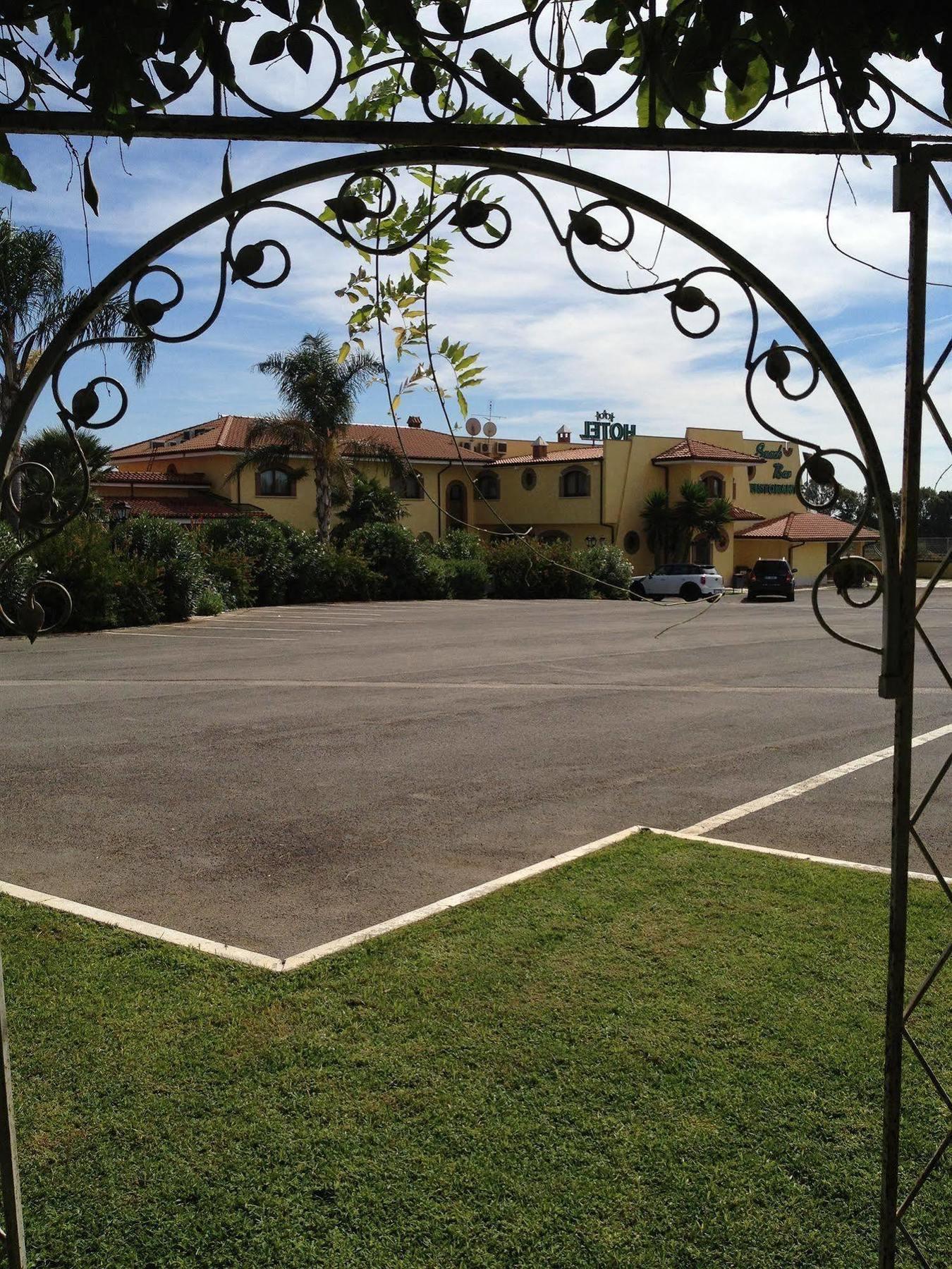 La Locanda Del Cavaliere Borgo Montello Екстер'єр фото