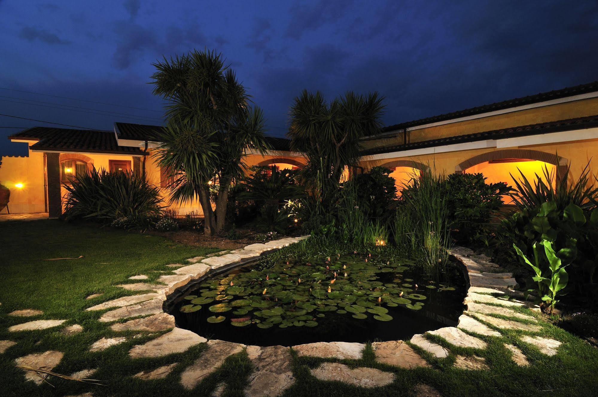 La Locanda Del Cavaliere Borgo Montello Екстер'єр фото